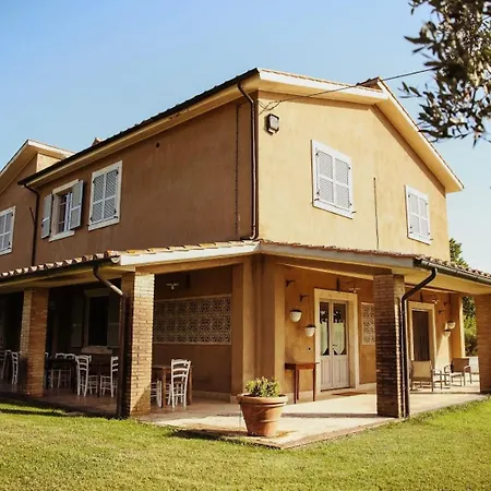 Bio Poggio Aione Farm stay