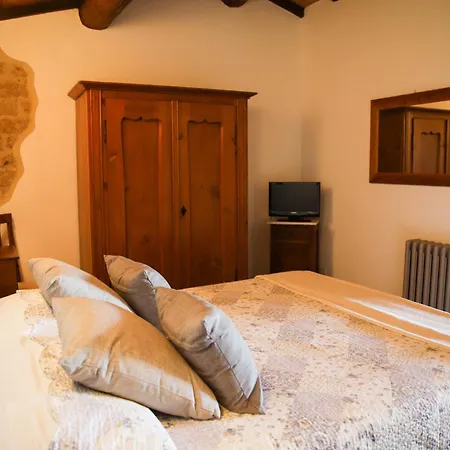 Bio Poggio Aione Farm stay *